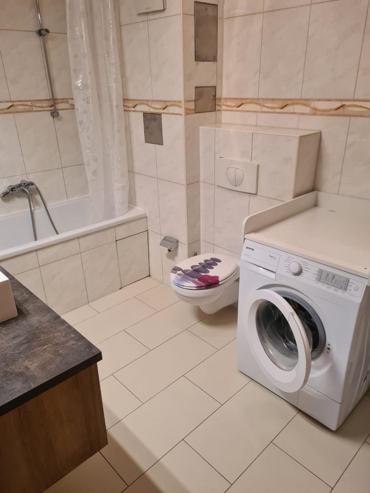 Top Apartment In Langenhagen Hannover Eksteriør bilde
